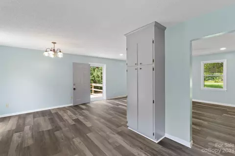 4095 Section House Rd, Hickory, NC 28601 photo 7