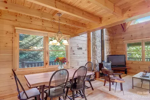 95 Ridge Top Circle Rd, Clyde, NC 28721 photo 23