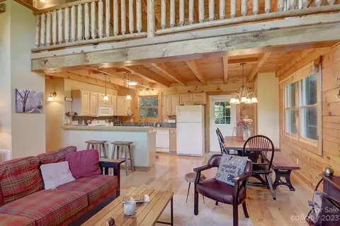 95 Ridge Top Circle Rd, Clyde, NC 28721 photo 16