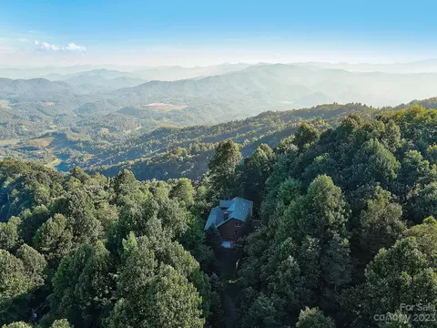 95 Ridge Top Circle Rd, Clyde, NC 28721 photo 44