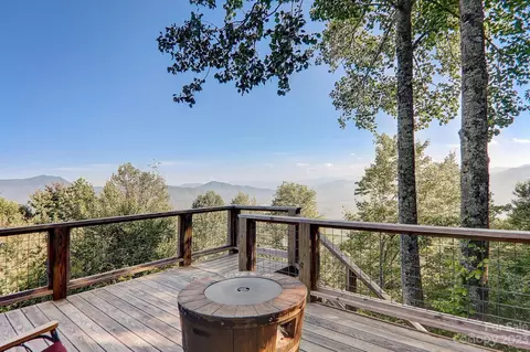 95 Ridge Top Circle Rd, Clyde, NC 28721 photo 39