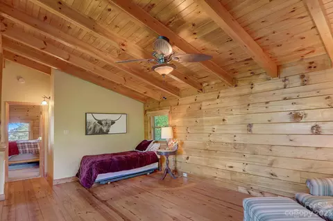 95 Ridge Top Circle Rd, Clyde, NC 28721 photo 32