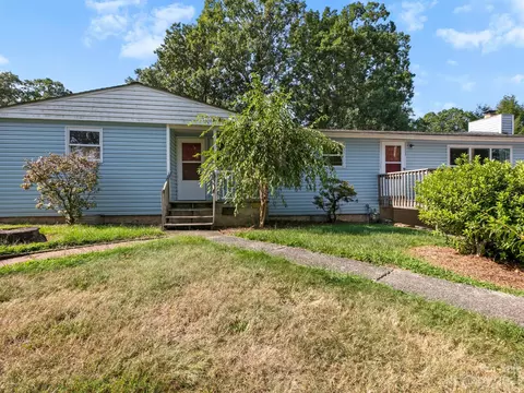 6 Sand Hill School Rd, Asheville, NC 28806