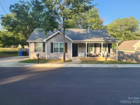 326 Nesbit Ave, Mooresville, NC 28115