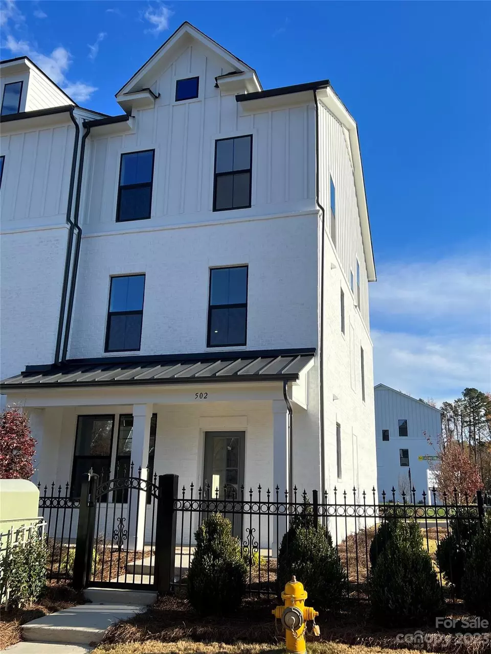  502 N Sharon Amity 1 Rd #1, Charlotte, NC 28211 photo 1