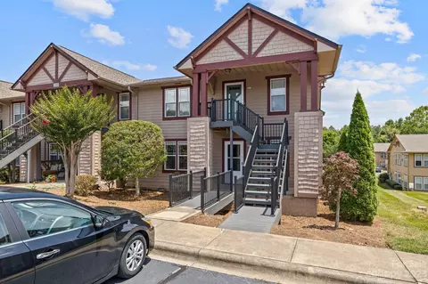 2405 Deermouse Way, Hendersonville, NC 28792
