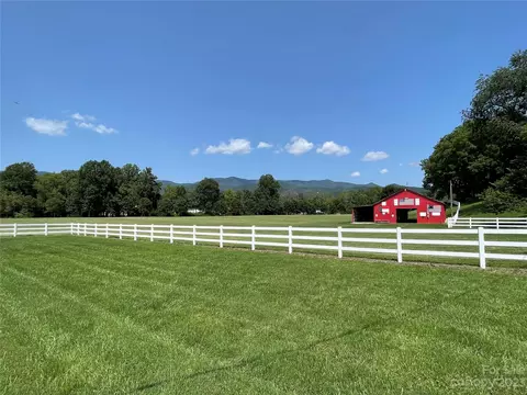 255 Cover Ave, Andrews, NC 28901