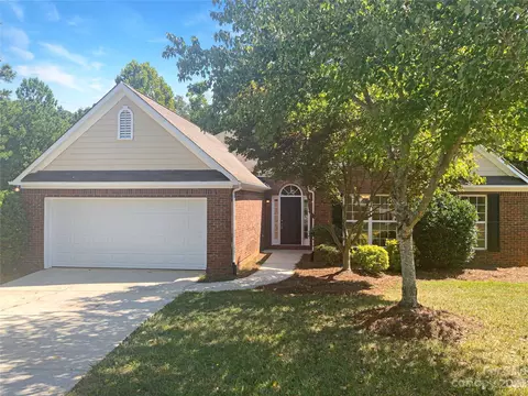 11536 Leigh Glen Cir, Charlotte, NC 28269