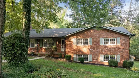 109 Arthur 3 Ln #3, Hendersonville, NC 28791