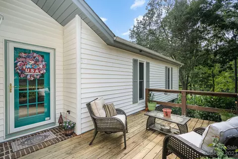400 Settlement Dr, Midland, NC 28107 photo 2