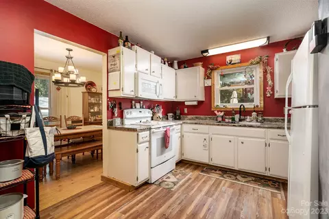 400 Settlement Dr, Midland, NC 28107 photo 8