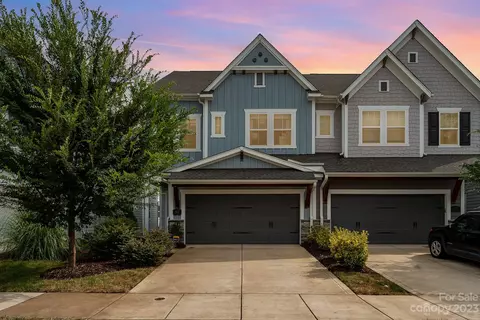 345 Belton St, Charlotte, NC 28209