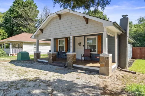 6610 Charlie Walker Rd, Kannapolis, NC 28081