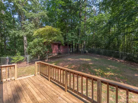 167 Paradise Cir, Clyde, NC 28721 photo 14