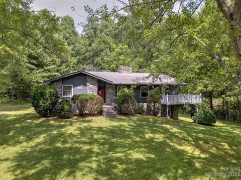 126 Key Cir, Waynesville, NC 28785