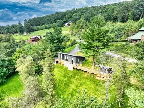 3765 Bald Mountain 2 Rd #2, West Jefferson, NC 28694