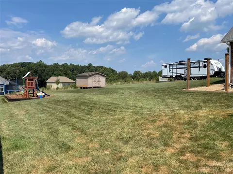 2553 Genes Loop #36, Morganton, NC 28655 photo 40
