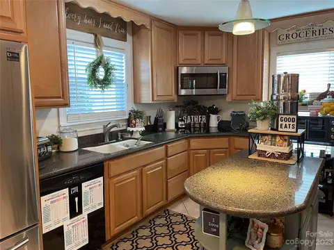 2553 Genes Loop #36, Morganton, NC 28655 photo 21