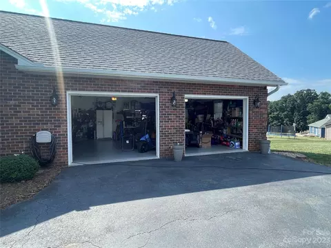 2553 Genes Loop #36, Morganton, NC 28655 photo 28
