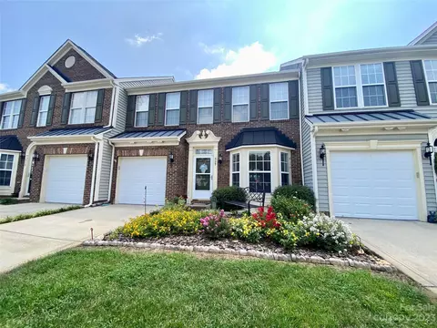 509 Blue Crush Ct, Rock Hill, SC 29732