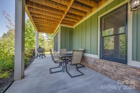 398 Mapleton Ln, Columbus, NC 28722 photo 31