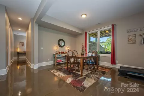 398 Mapleton Ln, Columbus, NC 28722 photo 27
