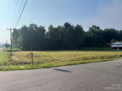101 Mull Ln, Morganton, NC 28655 photo 3