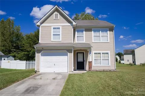 1529 Long Paw Ln, Charlotte, NC 28214