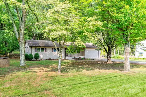 994 Shearers Rd, Mooresville, NC 28115