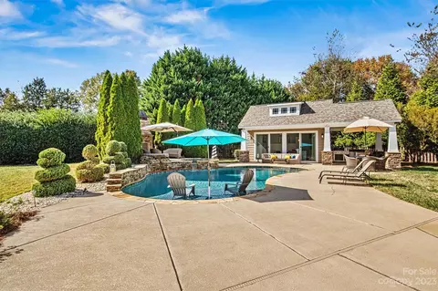 158 Mandarin Dr, Mooresville, NC 28117