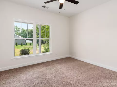 116 Stanton St, Clover, SC 29710 photo 15