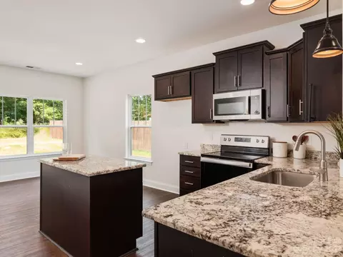 116 Stanton St, Clover, SC 29710 photo 5