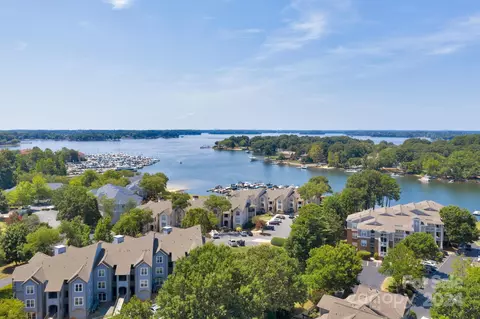 18741 Nautical 301 Dr #301, Cornelius, NC 28031