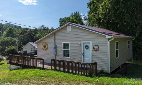 49 Signal Vw, Marion, NC 28752