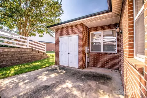 6283 Iris Ct, Denver, NC 28037 photo 10