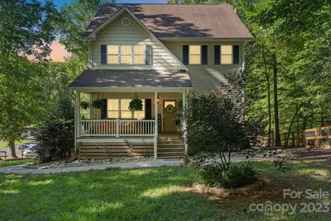 212 Creswell Rd, Mount Gilead, NC 27306