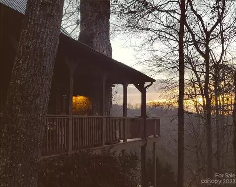 79 Marlowe Rd, Fairview, NC 28730 photo 2