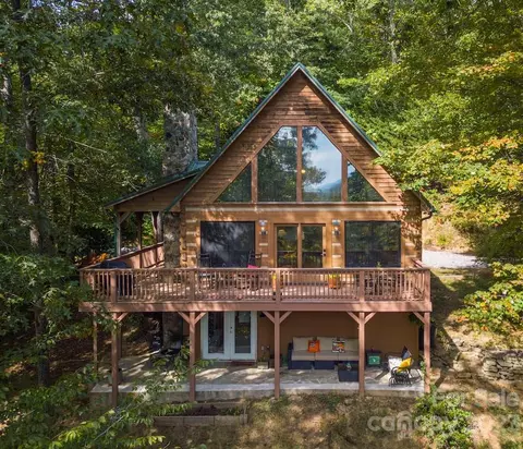 79 Marlowe Rd, Fairview, NC 28730