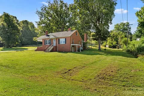 206 Mull Ln, Morganton, NC 28655 photo 32