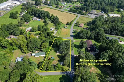 206 Mull Ln, Morganton, NC 28655 photo 38