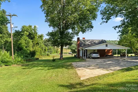 206 Mull Ln, Morganton, NC 28655 photo 31