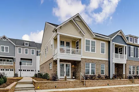 412 Hyco Ct #25, Davidson, NC 28036