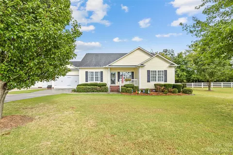 374 Owens Rd, Clover, SC 29710