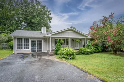 70 Poteat Street Ext, Fletcher, NC 28732