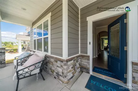 290 Kennerly Center 372 Dr #372, Mooresville, NC 28115
