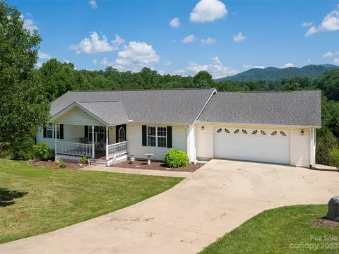 264 Jupiter Rd, Weaverville, NC 28787