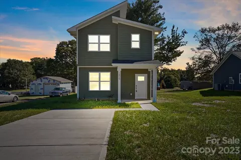 1805 Warren Ave, Gastonia, NC 28052