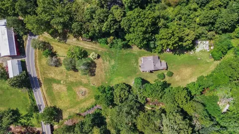 28 Blue Ridge Development Rd, Fairview, NC 28730 photo 14