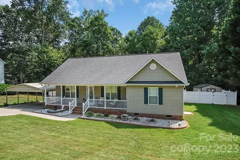 948 Brooklee Dr, Kings Mountain, NC 28086