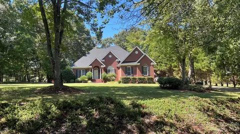 1116 Legacy Lake Dr, Monroe, NC 28110